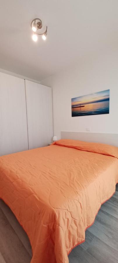 Casa Bivi - Apartments With 1 And 2 Bedrooms - Click Here For More Availabilities Lignano Sabbiadoro Eksteriør billede