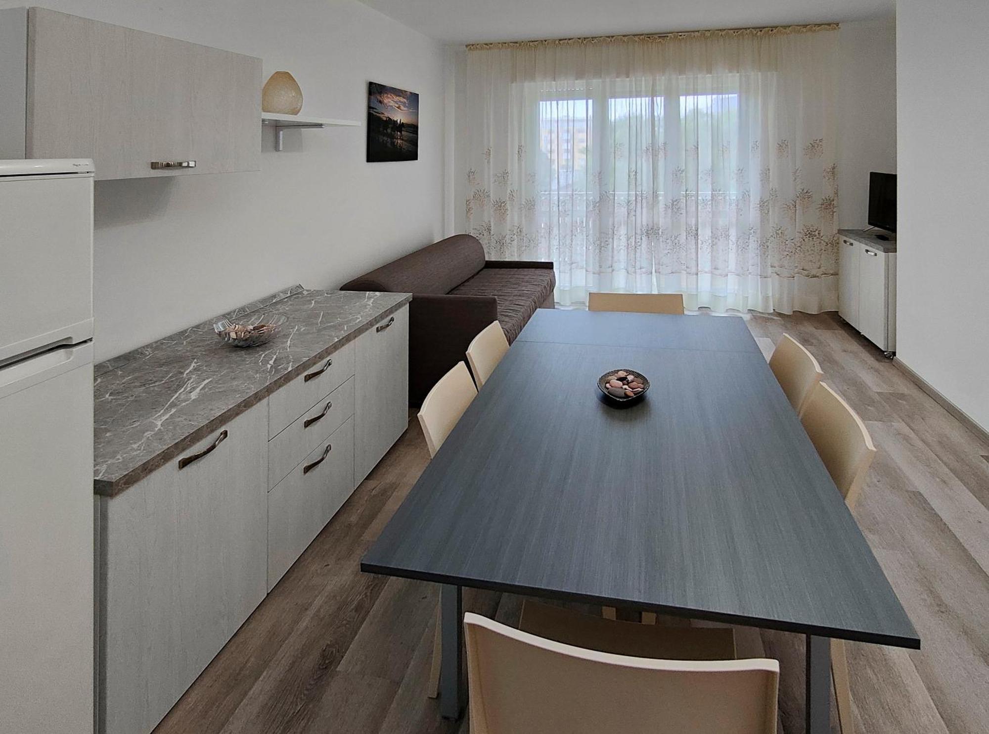 Casa Bivi - Apartments With 1 And 2 Bedrooms - Click Here For More Availabilities Lignano Sabbiadoro Eksteriør billede