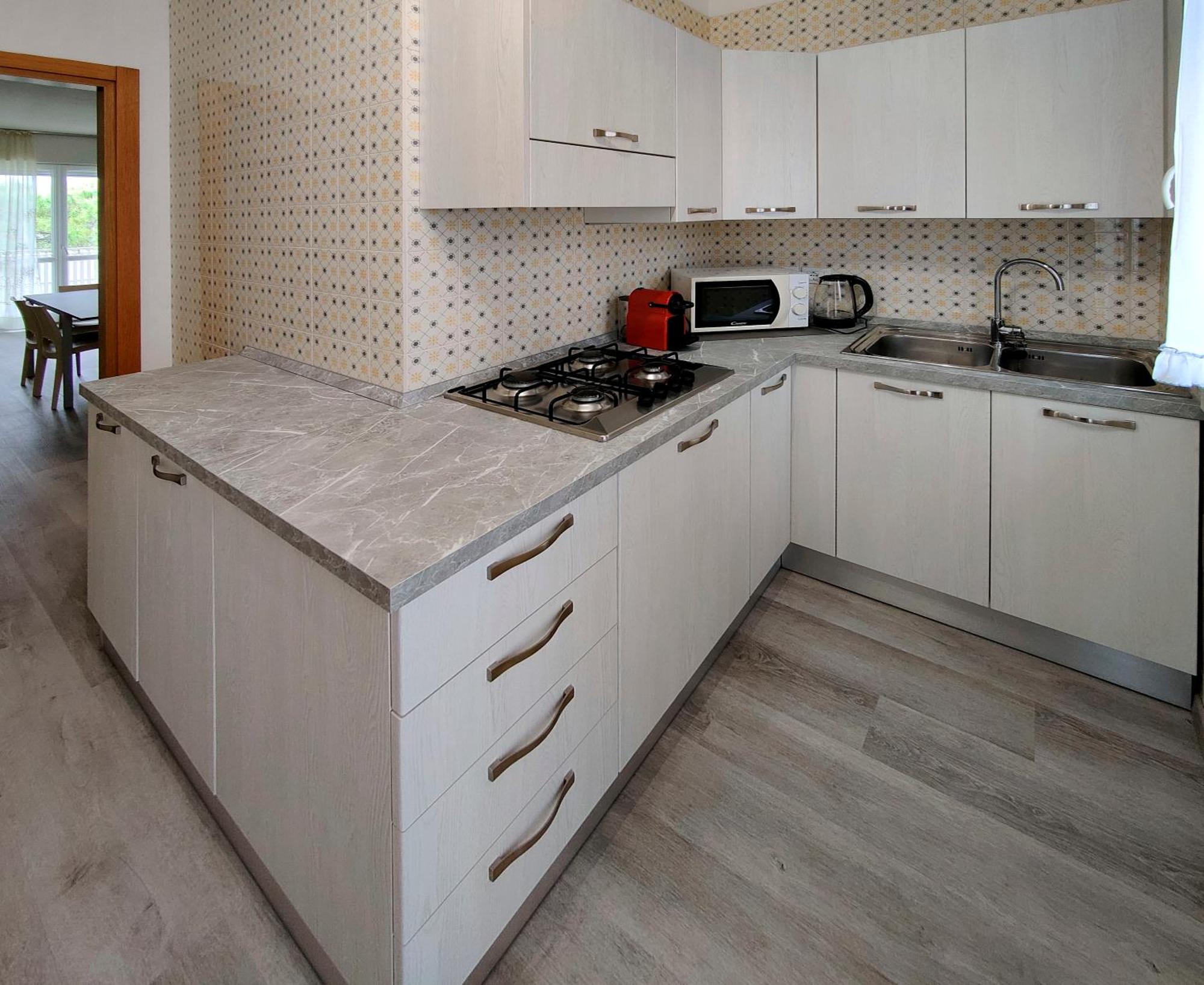 Casa Bivi - Apartments With 1 And 2 Bedrooms - Click Here For More Availabilities Lignano Sabbiadoro Eksteriør billede