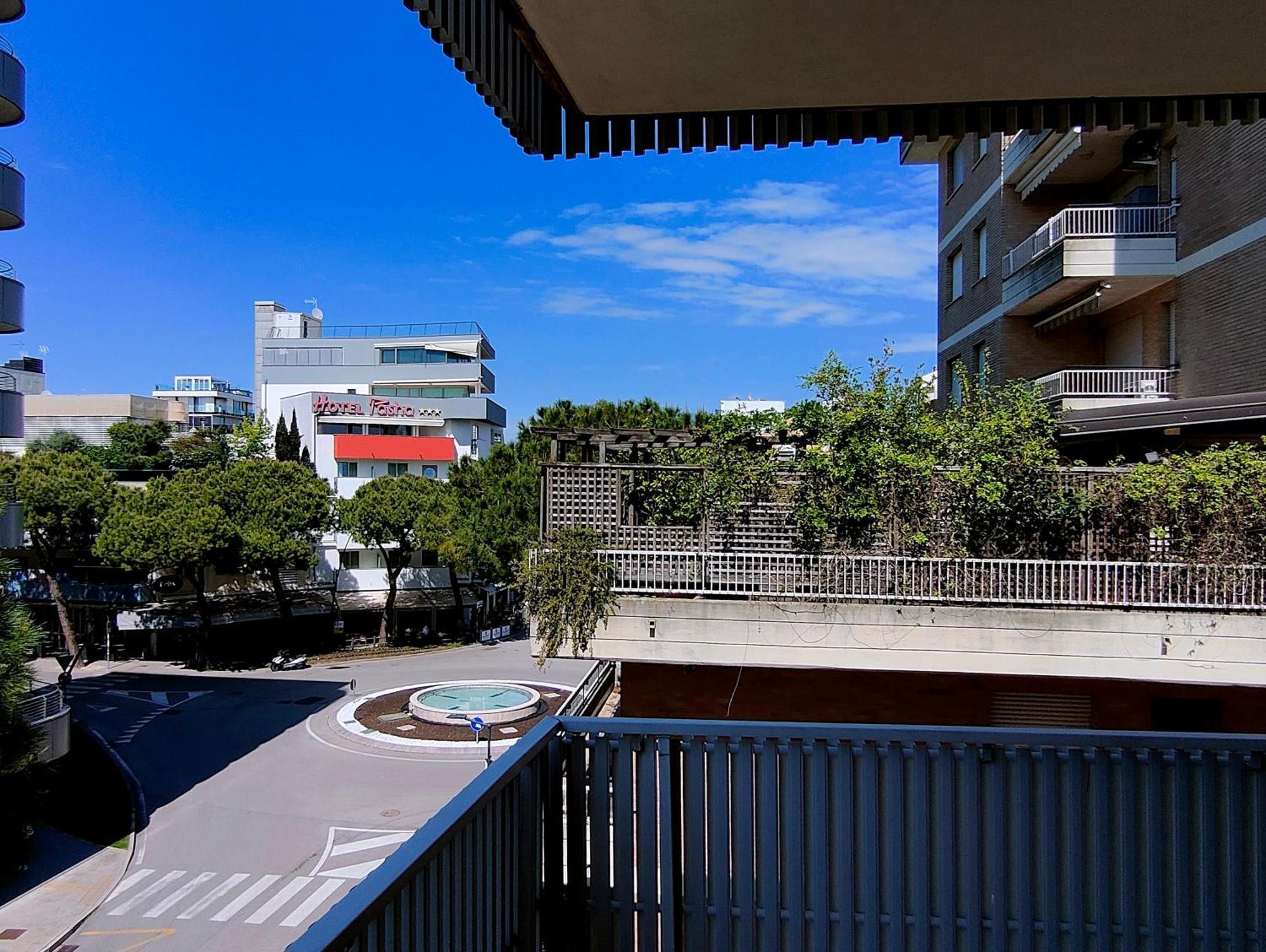 Casa Bivi - Apartments With 1 And 2 Bedrooms - Click Here For More Availabilities Lignano Sabbiadoro Eksteriør billede