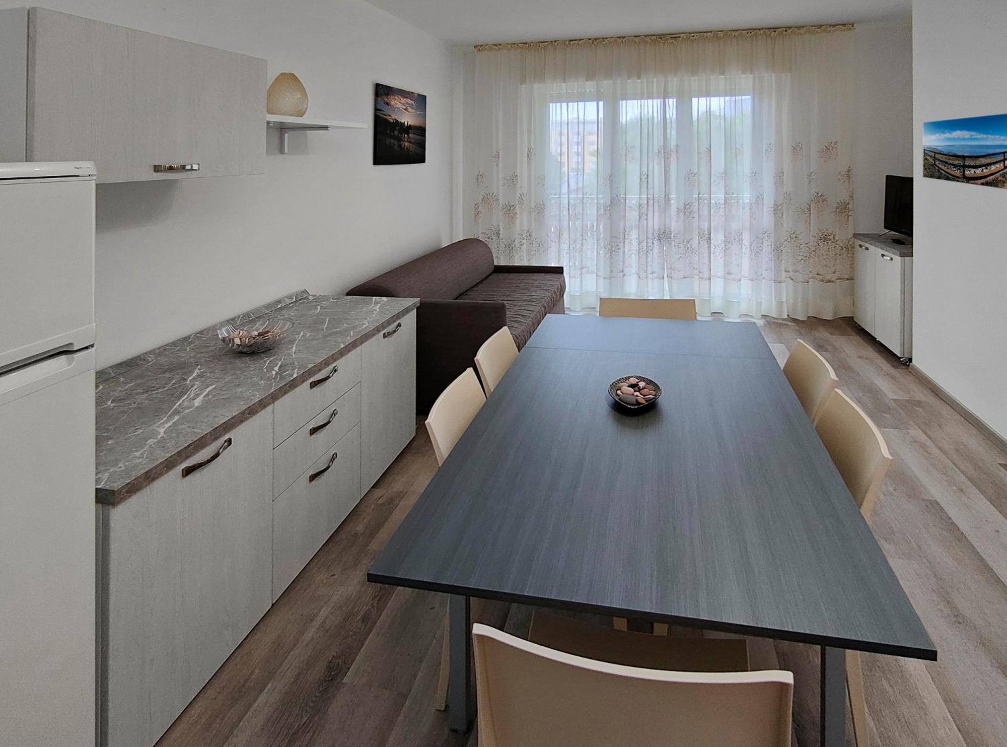Casa Bivi - Apartments With 1 And 2 Bedrooms - Click Here For More Availabilities Lignano Sabbiadoro Eksteriør billede
