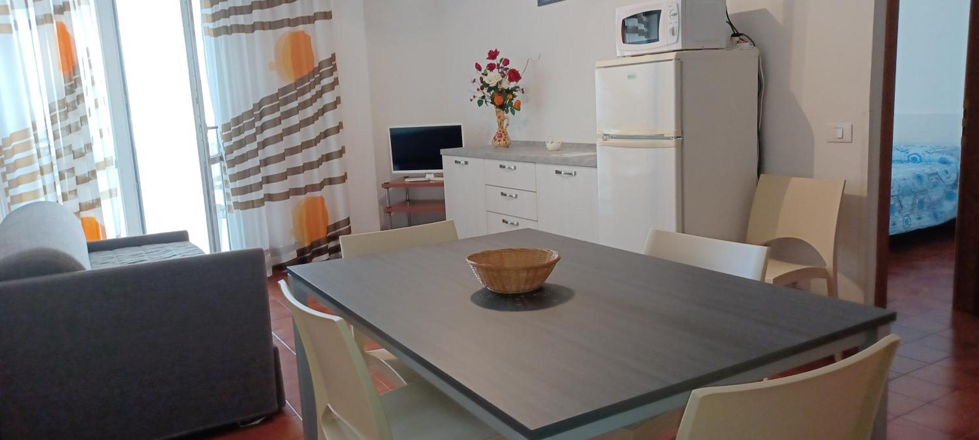 Casa Bivi - Apartments With 1 And 2 Bedrooms - Click Here For More Availabilities Lignano Sabbiadoro Eksteriør billede